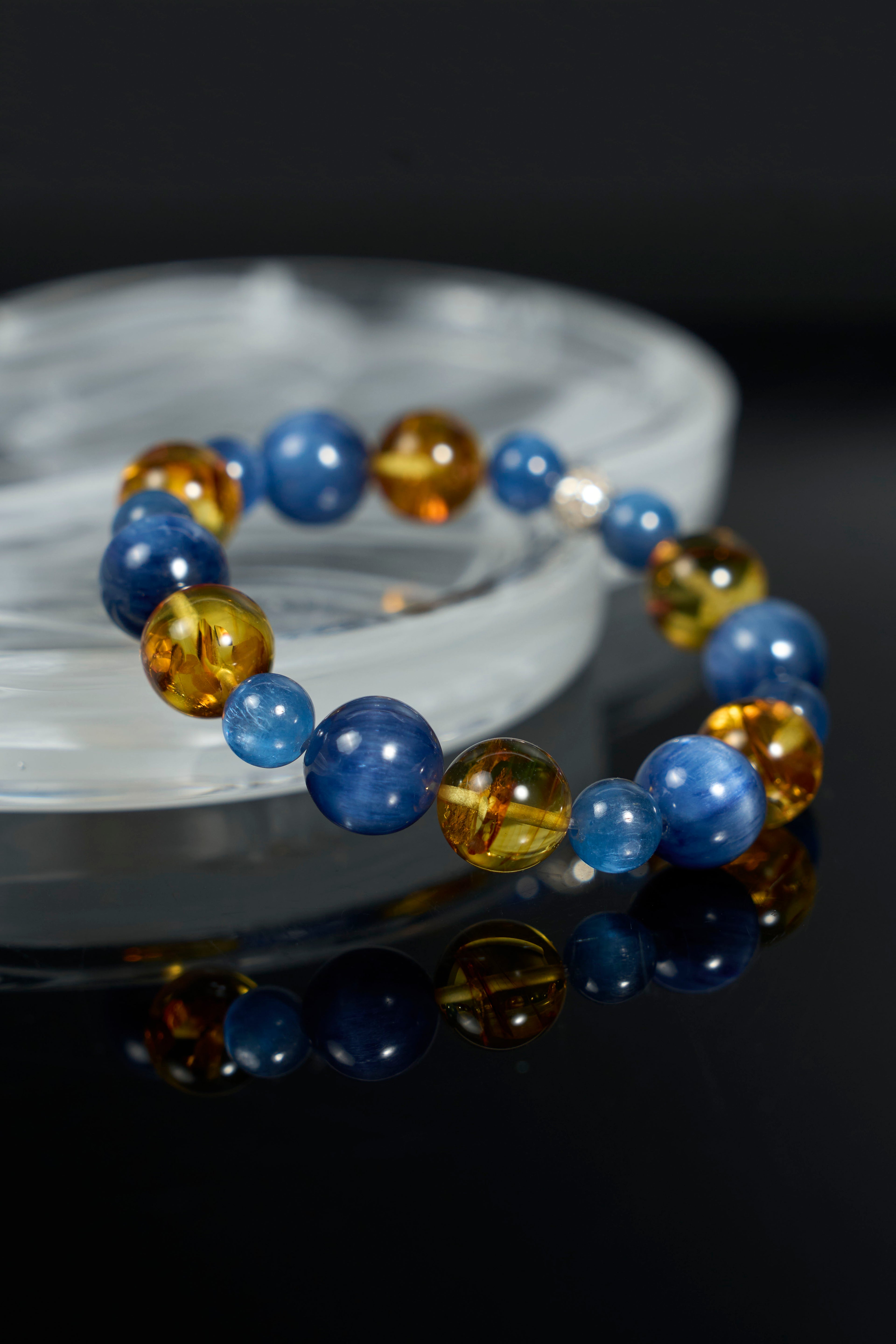 藍晶石花琥珀手鍊