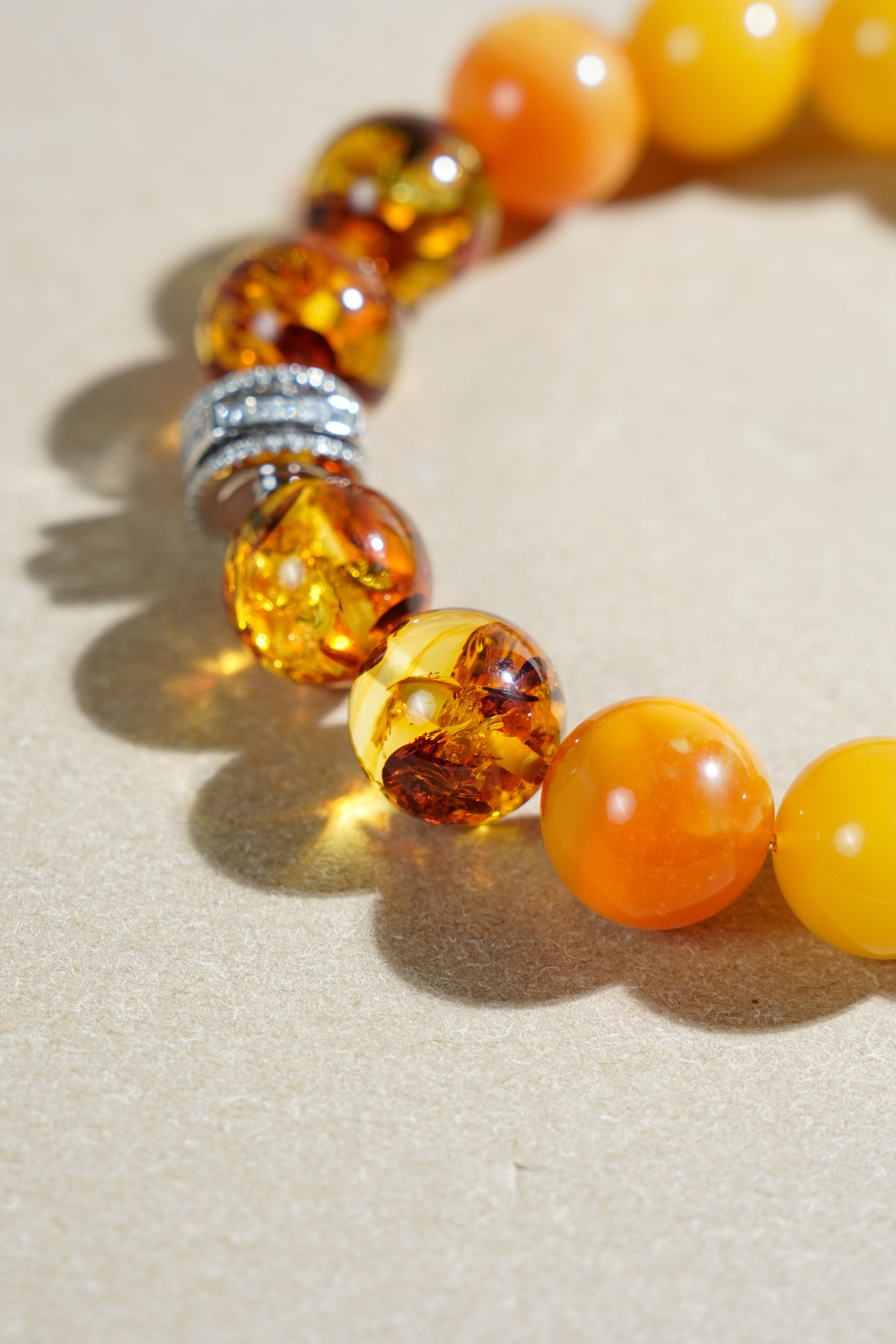 Taiora 五行 · 土生金-蜜蠟手串S925銀 - 五行能量珠寶 - 圖3